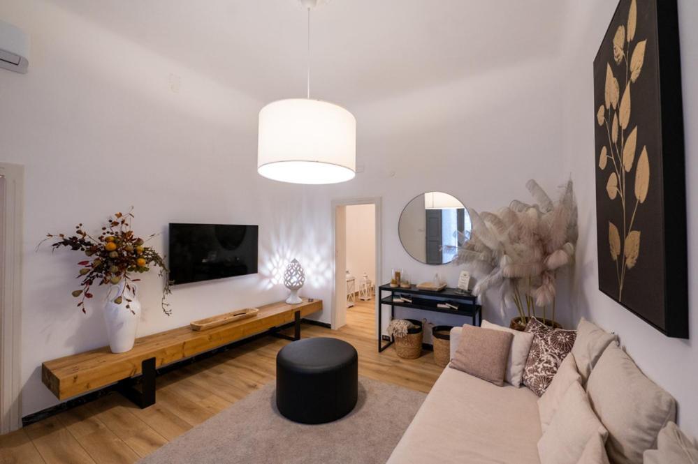 Dea Luxury Casa Vacanze- Zona Chiesa A Trullo - Alberobello Exteriör bild