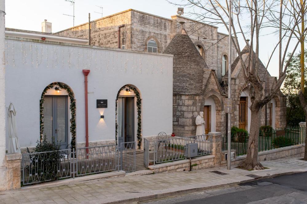 Dea Luxury Casa Vacanze- Zona Chiesa A Trullo - Alberobello Exteriör bild